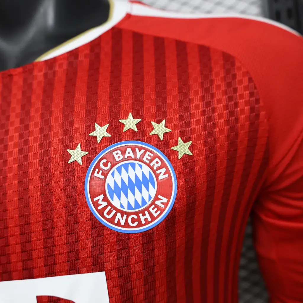 Camisa Bayern de Munique 26/27 - Jogador Manga Longa Adidas - Vermelho 3