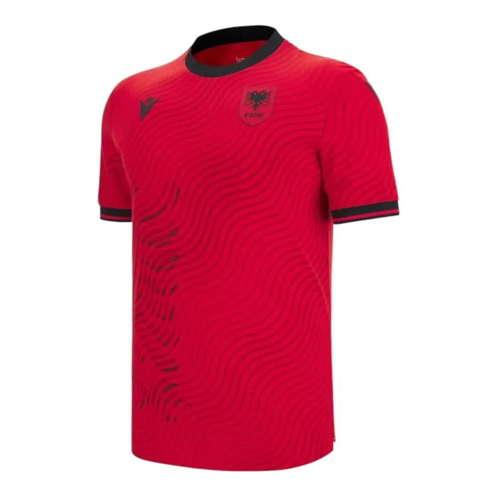 Camisa Seleção Albânia I 26/27 - Torcedor Macron Masculina - Vermelha e preta