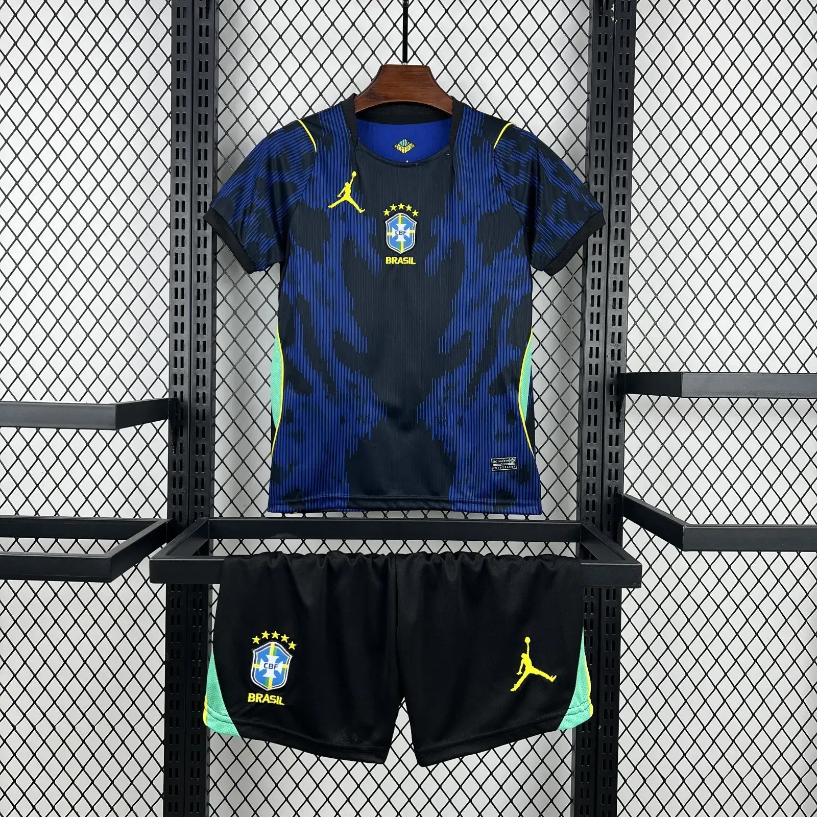 Kit Infantil Brasil Away 26/27 — imagem 1